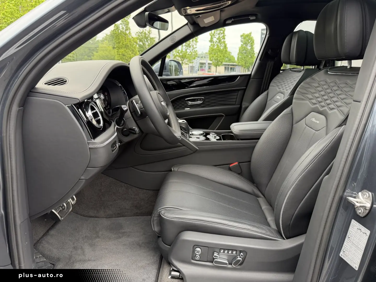 BENTLEY Bentayga EWB Azure  NAIM RSE ParkingHeater