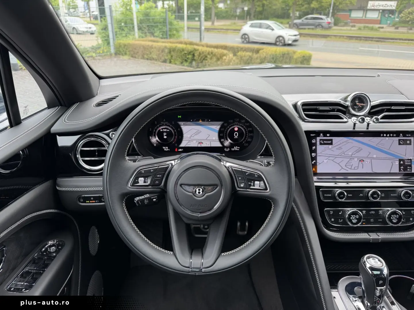 BENTLEY Bentayga EWB Azure  NAIM RSE ParkingHeater