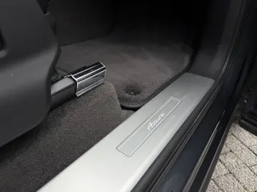 BENTLEY Bentayga EWB Azure  NAIM RSE ParkingHeater