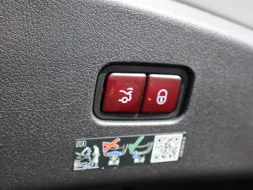 MERCEDES-BENZ CLE 53 AMG 4M Premium-Pano-Carbon