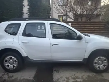 Dacia Duster Laureate 1.6 16V MPI 4x4