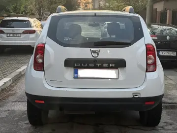 Dacia Duster Laureate 1.6 16V MPI 4x4