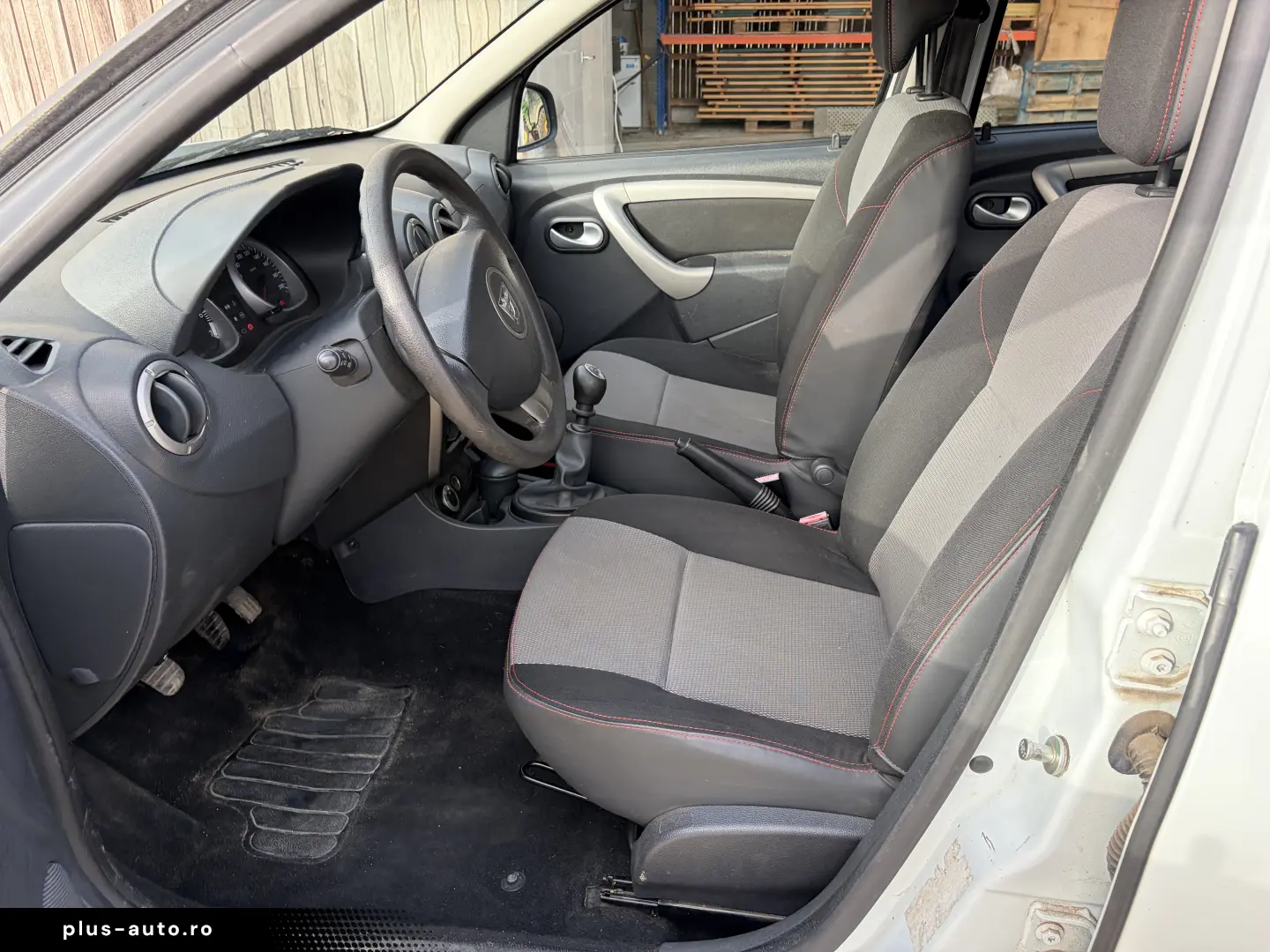 Dacia Duster Laureate 1.6 16V MPI 4x4
