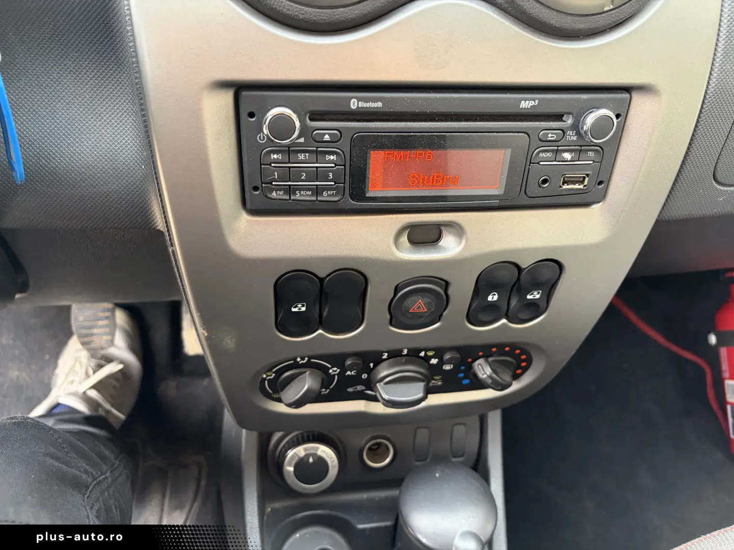Dacia Duster Laureate 1.6 16V MPI 4x4