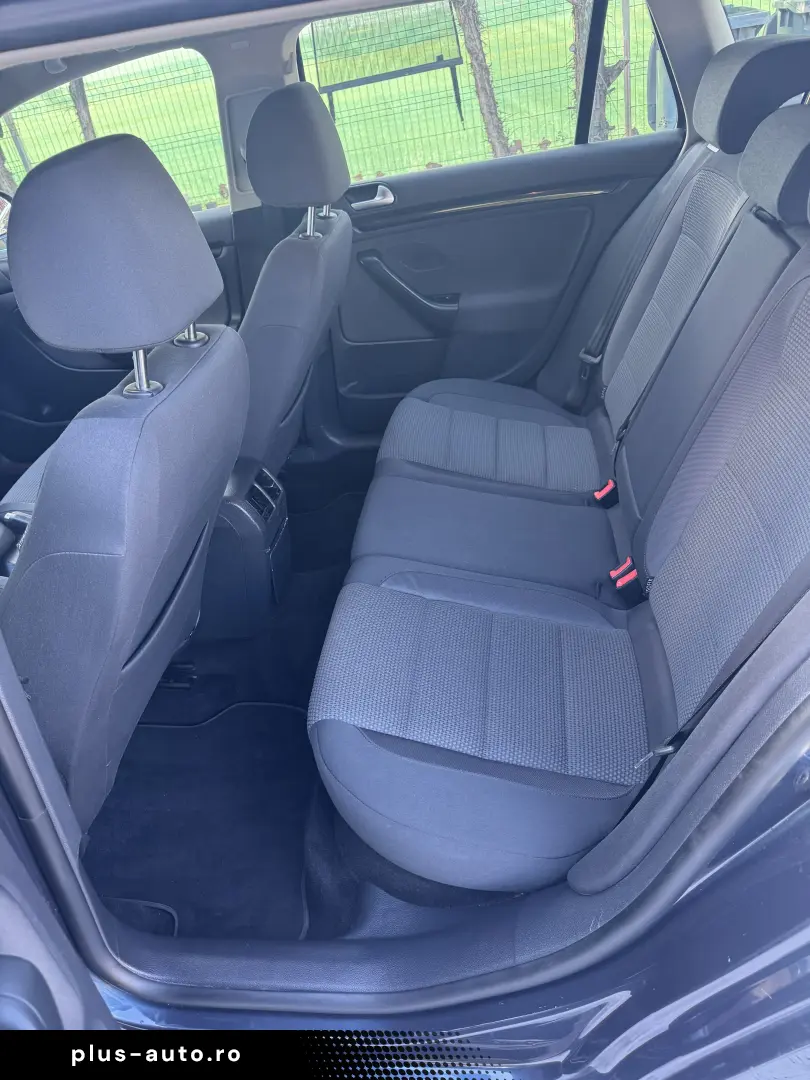 VW GOLF VI 1.6 TDI COMFORTLINE