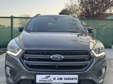 FORD KUGA ST-LINE 4X4