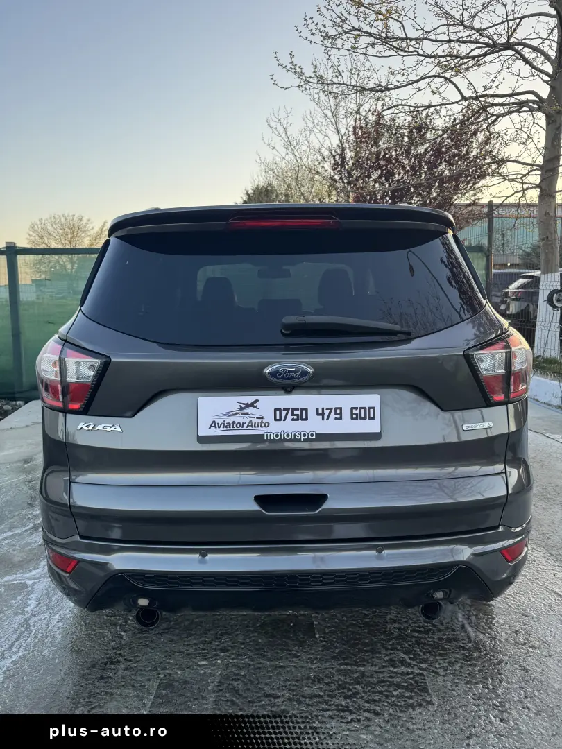 FORD KUGA ST-LINE 4X4