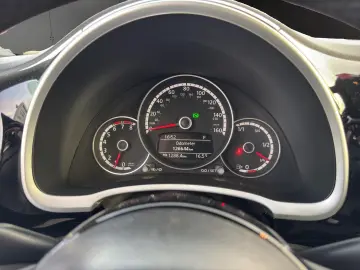 VW Beetle - Garantie! Km. certificati! Rate fara avans!