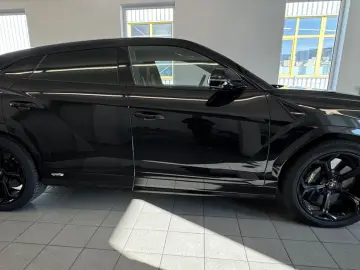 LAMBORGHINI Urus S
