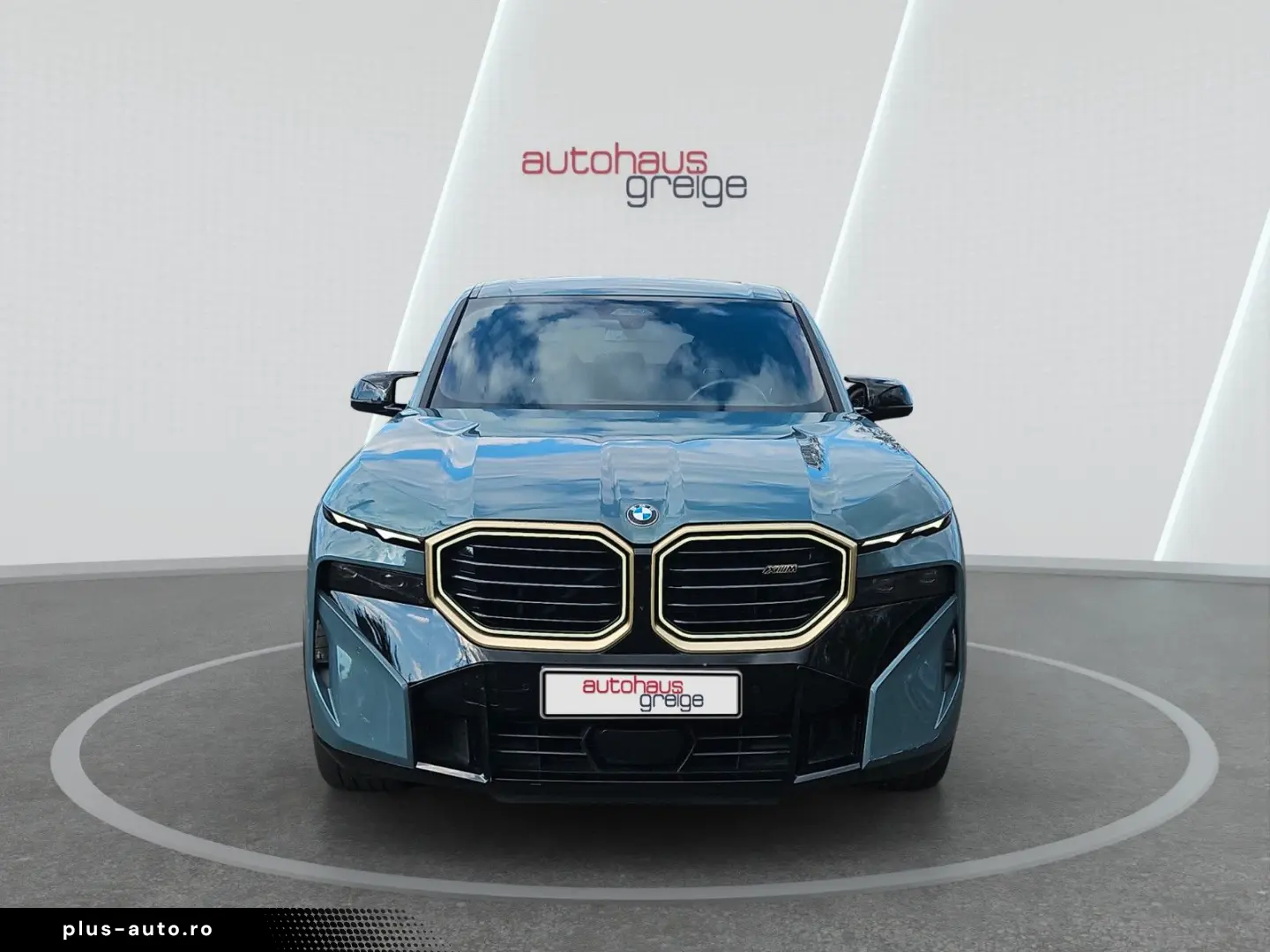 BMW XM  Bowers & Wilkins Soft-Close Laser 360  23