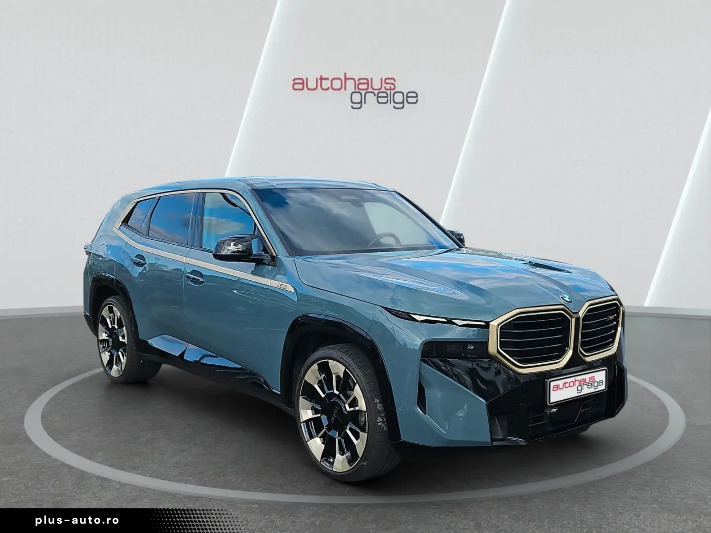 BMW XM  Bowers & Wilkins Soft-Close Laser 360  23