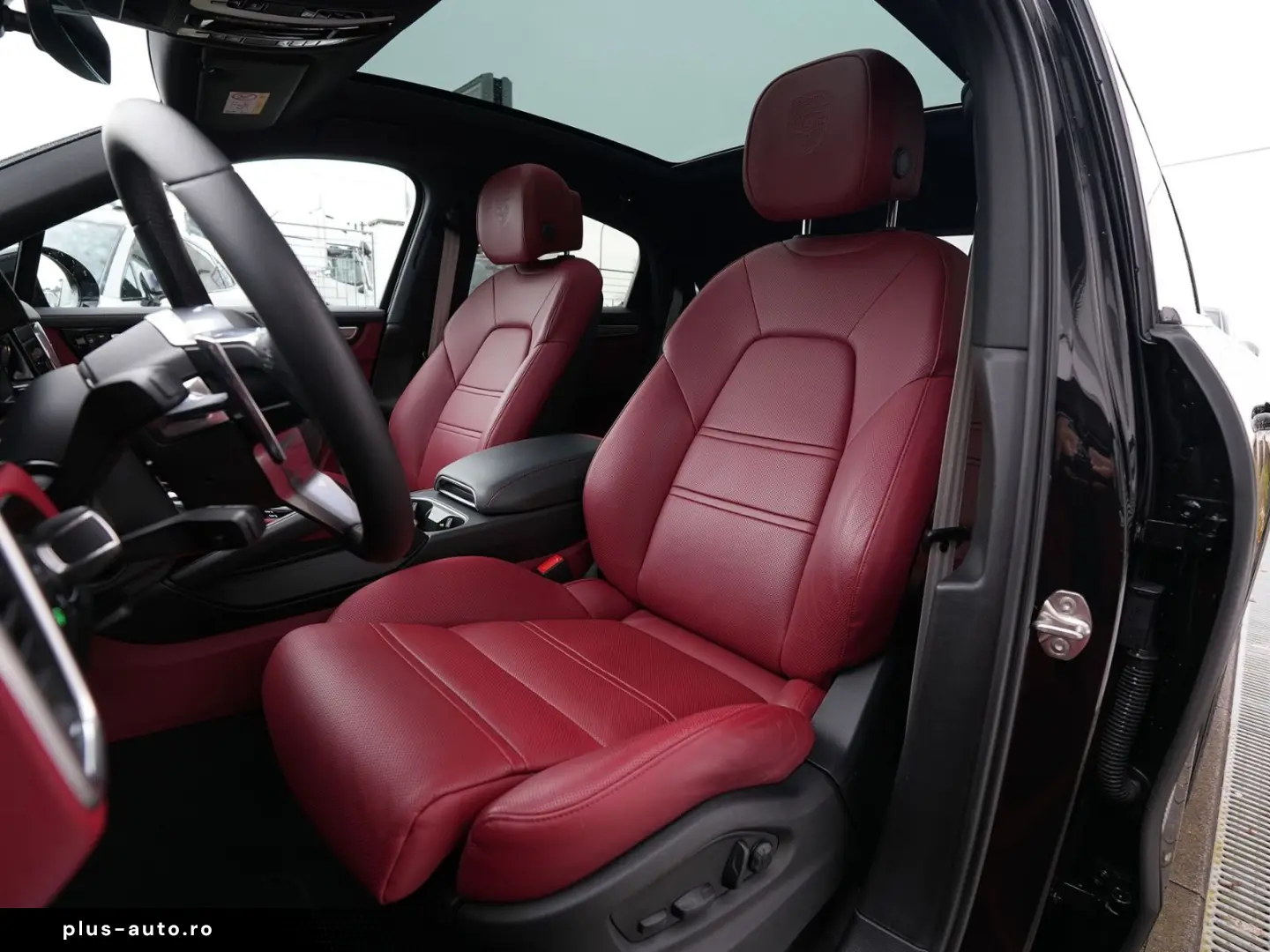 PORSCHE E-Hybrid Coupé PLATINUM-SPORTDESIGN-ACC-AHK-VOLL