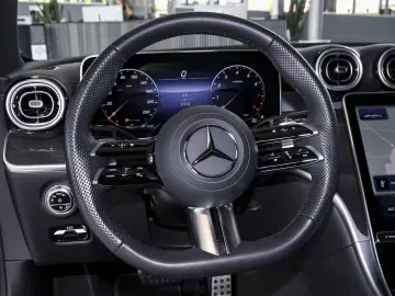 MERCEDES-BENZ CLE 200 Coupé AMG Night Panorama Kamera LED