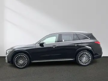 MERCEDES-BENZ GLC 300 d 4M AMG Premium Digital-Light 360