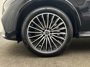 MERCEDES-BENZ GLC 300 d 4M AMG Premium Digital-Light 360