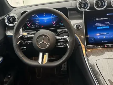 MERCEDES-BENZ GLC 300 d 4M AMG Premium Digital-Light 360