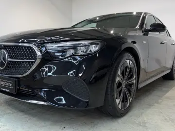 MERCEDES-BENZ E 300 de Avantgarde