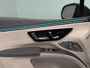 MERCEDES-BENZ EQS 450  SUV AMG