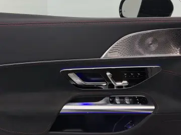 MERCEDES-BENZ SL 43 AMG