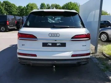 AUDI Q7 S line 45 TDI 4X4