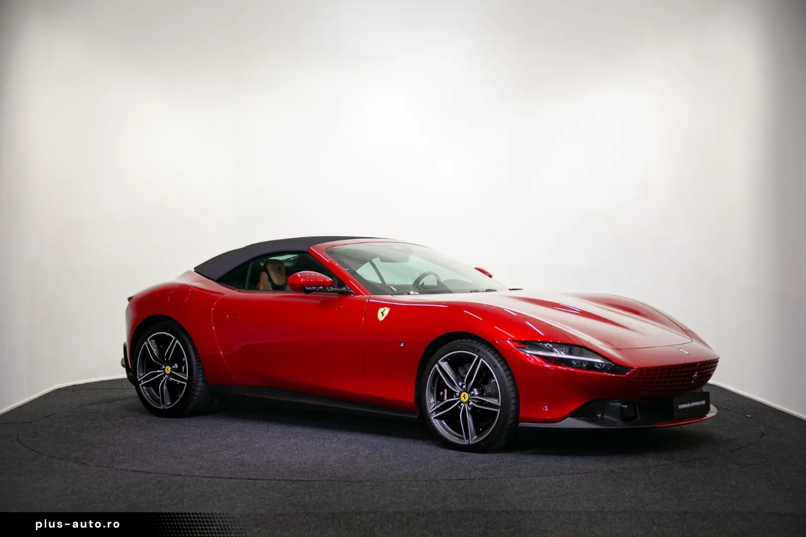 FERRARI Roma Spider 3.9 V8