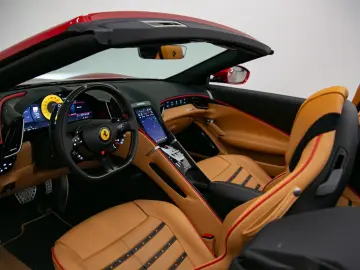 FERRARI Roma Spider 3.9 V8