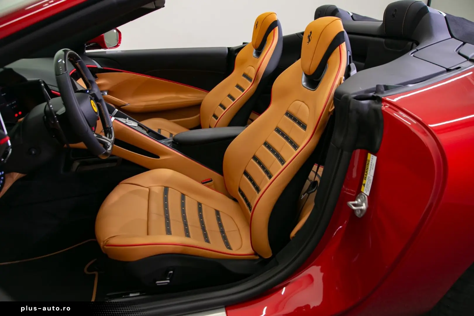 FERRARI Roma Spider 3.9 V8