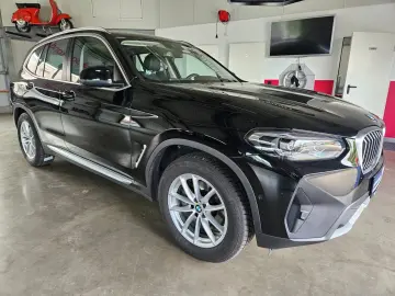 BMW X3 xDrive 20 d  Panoramadach Leder Kamera 1.Hand