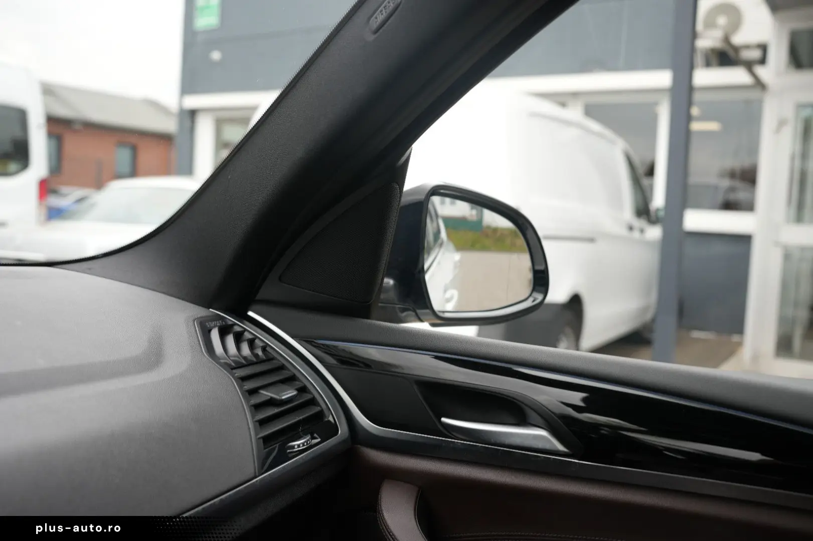 BMW X3 xDrive30e Aut. xLine LED AHK PANO NAV HEADUP