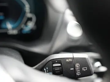 BMW X3 xDrive30e Aut. xLine LED AHK PANO NAV HEADUP