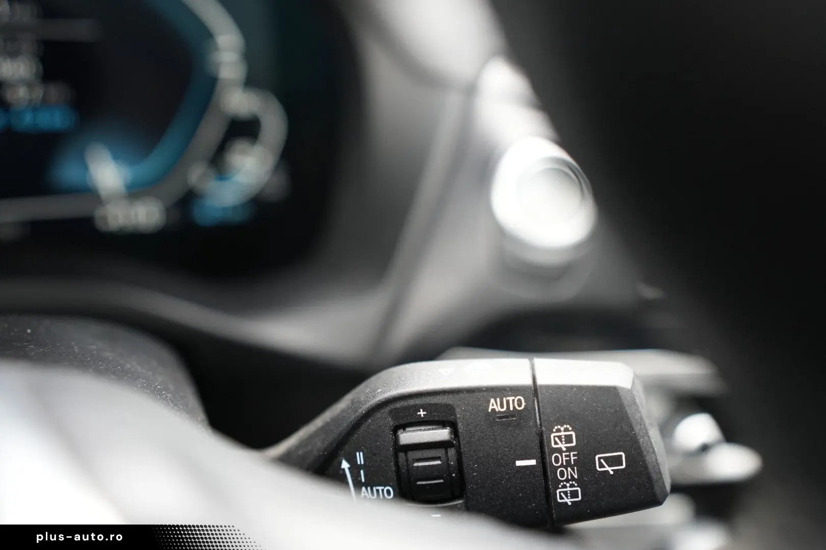 BMW X3 xDrive30e Aut. xLine LED AHK PANO NAV HEADUP