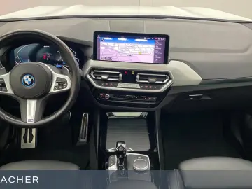 BMW X3 xDrive 30e A M-Sport Pano LCProf DA RFK