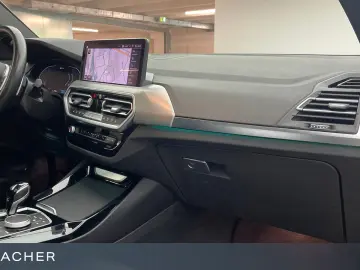 BMW X3 xDrive 30e A M-Sport Pano LCProf DA RFK