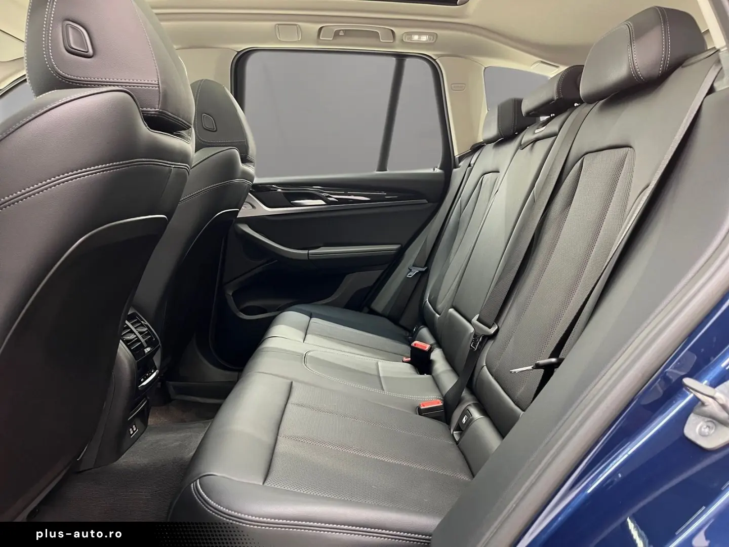 BMW X3 xDrive30e Navi Kamera Pano.Dach Driv.Assist