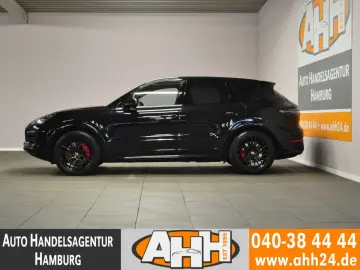 PORSCHE Cayenne GTS LUFT-PASM PANO STDH SOUND AHK BOSE!!