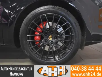 PORSCHE Cayenne GTS LUFT-PASM PANO STDH SOUND AHK BOSE!!
