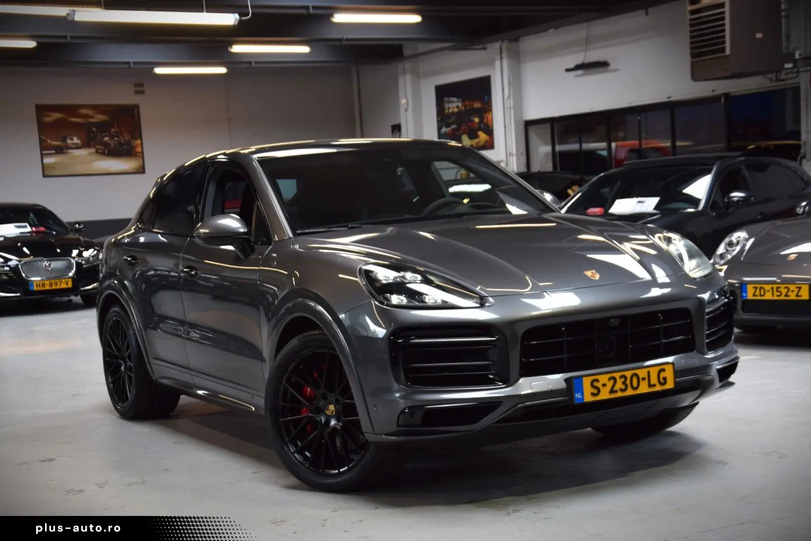 PORSCHE Cayenne Coupe GTS 4.0 V8 Sportdesign
