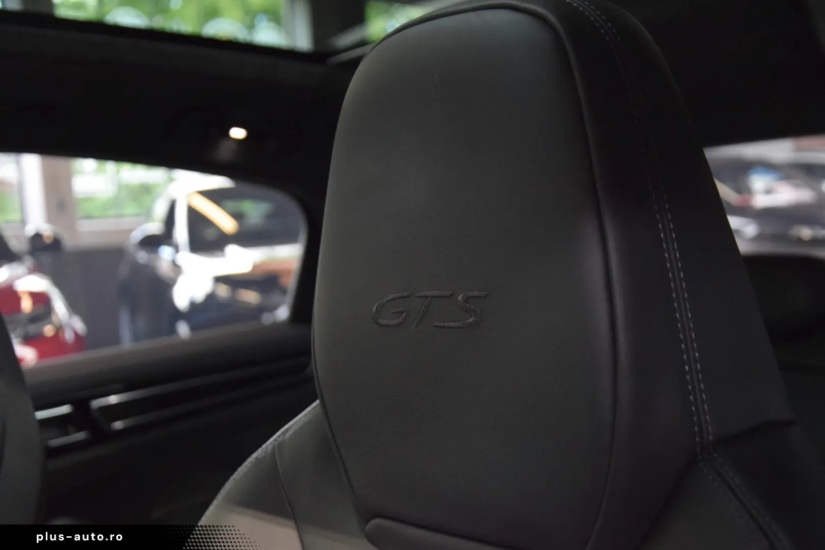 PORSCHE Cayenne Coupe GTS 4.0 V8 Sportdesign