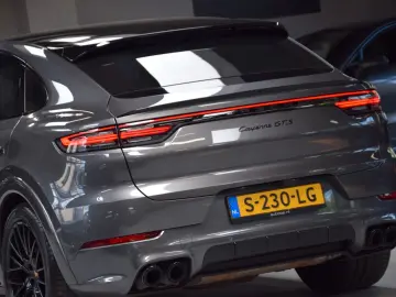 PORSCHE Cayenne Coupe GTS 4.0 V8 Sportdesign