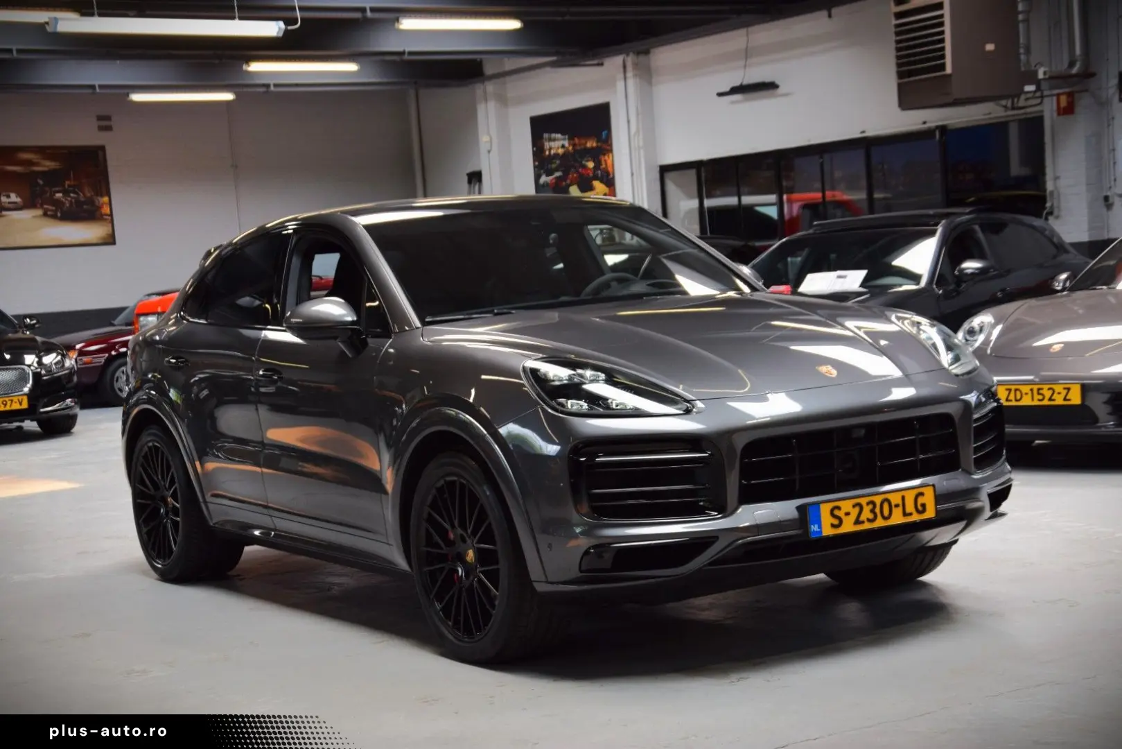 PORSCHE Cayenne Coupe GTS 4.0 V8 Sportdesign