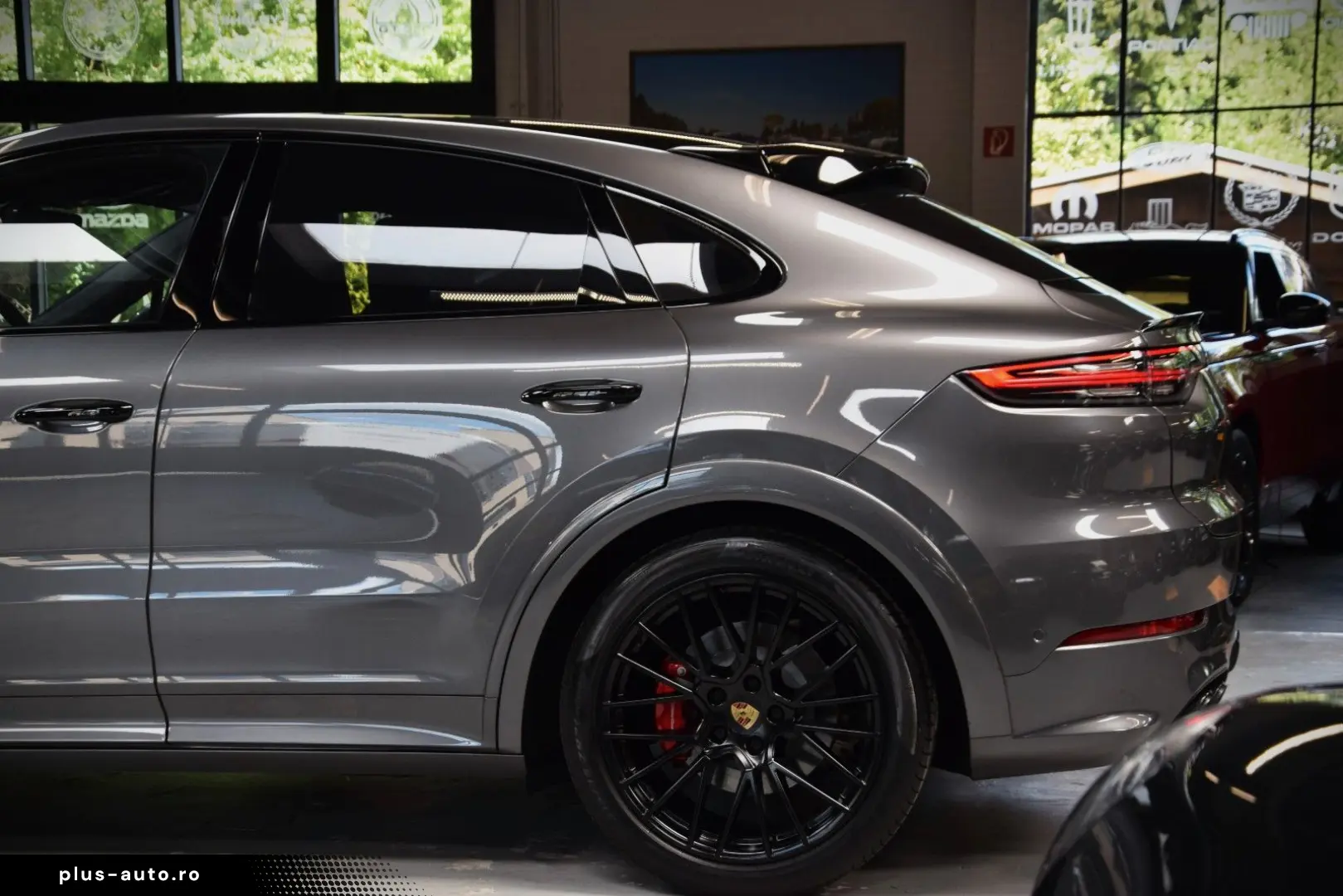 PORSCHE Cayenne Coupe GTS 4.0 V8 Sportdesign