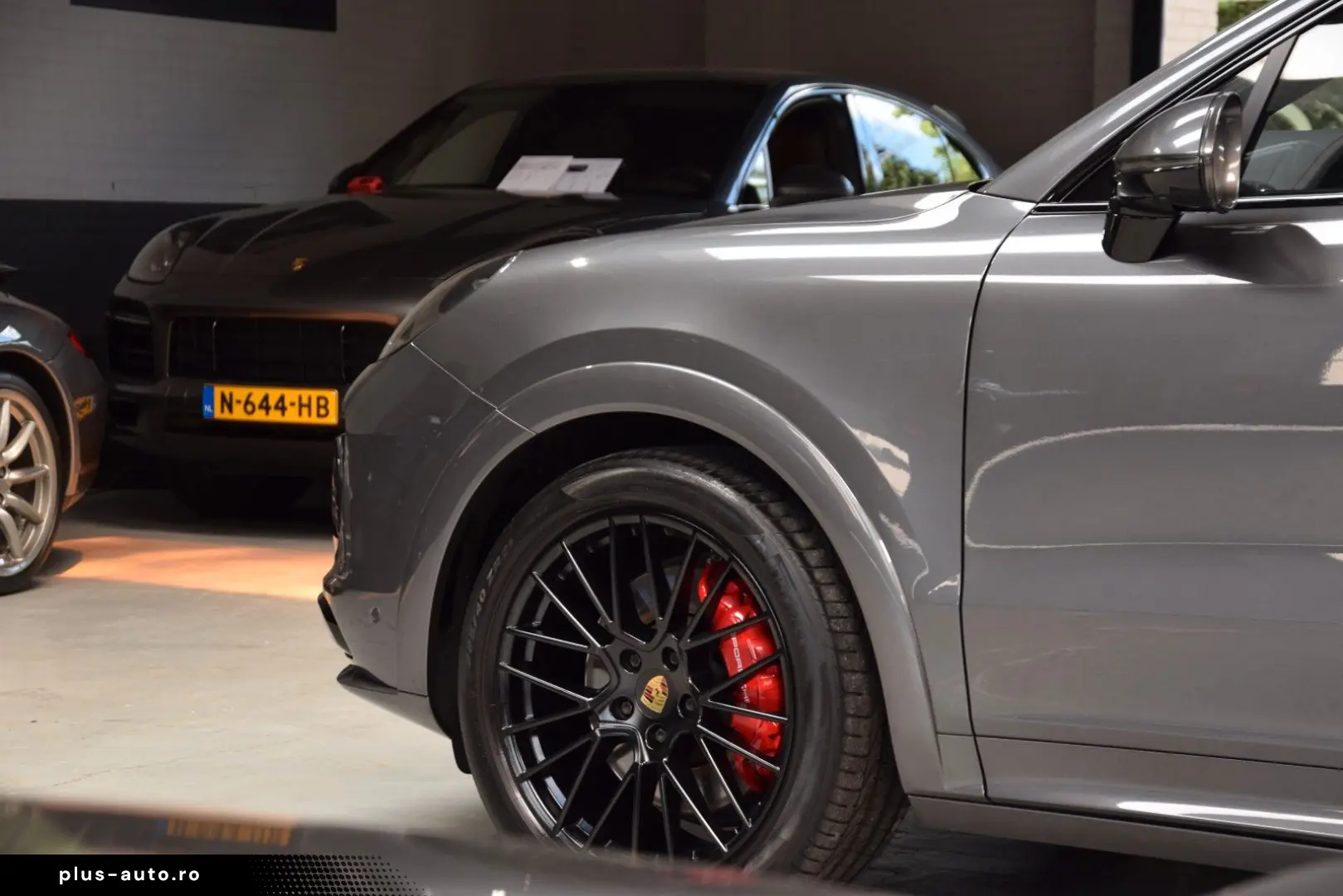PORSCHE Cayenne Coupe GTS 4.0 V8 Sportdesign