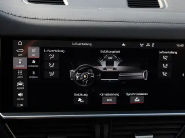 PORSCHE Cayenne GTS APPROVED HUD PANO Sp.-Design LUFT 36