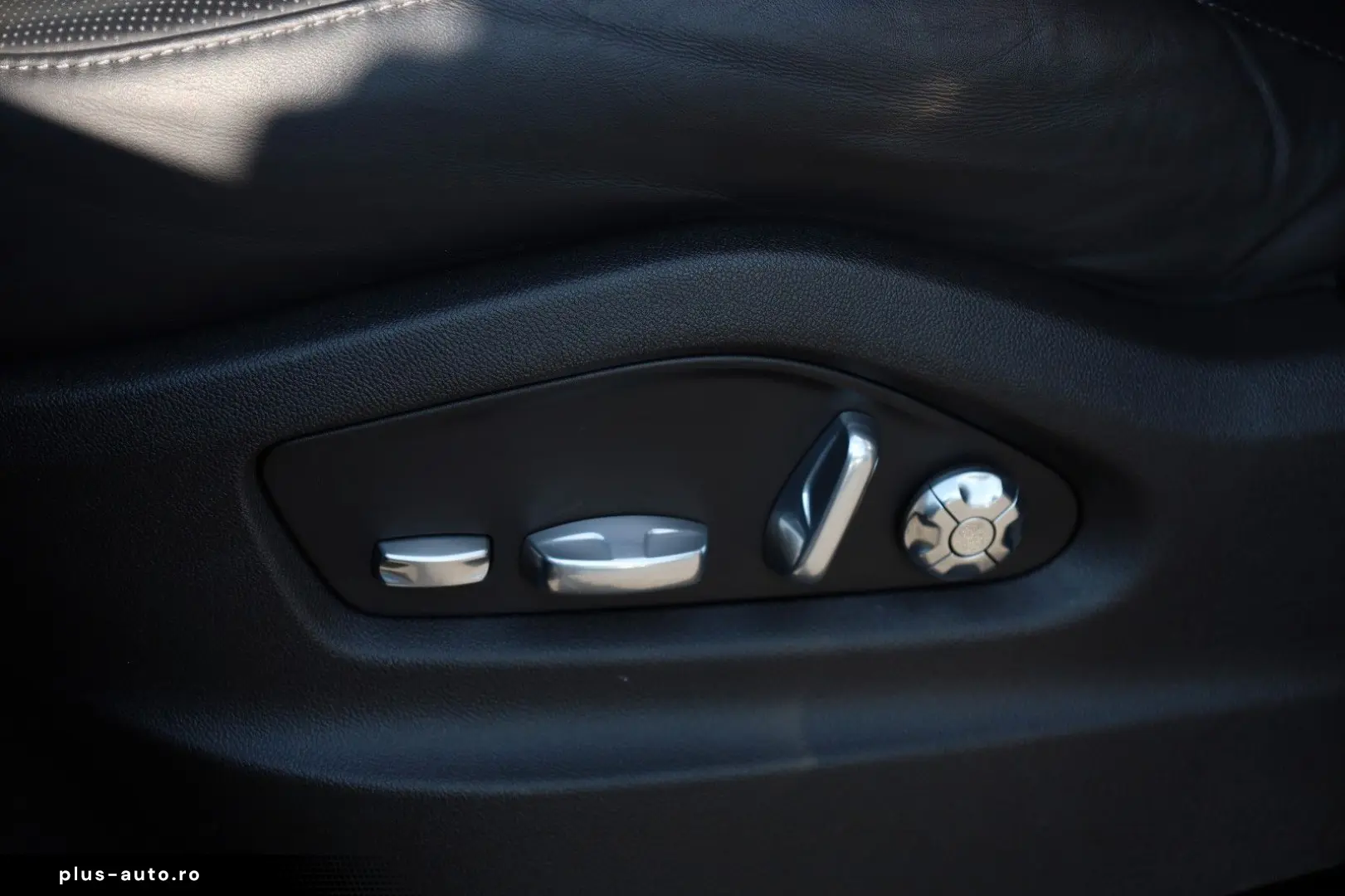 PORSCHE Cayenne GTS APPROVED HUD PANO Sp.-Design LUFT 36