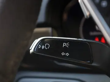 PORSCHE Cayenne GTS APPROVED HUD PANO Sp.-Design LUFT 36