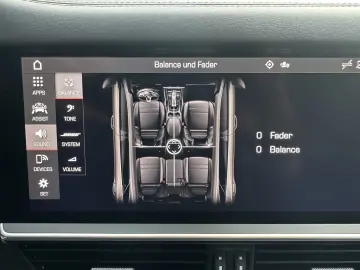 PORSCHE Cayenne GTS 4.0 Turbo V8 HUD PANO STDHZ ACC BOSE