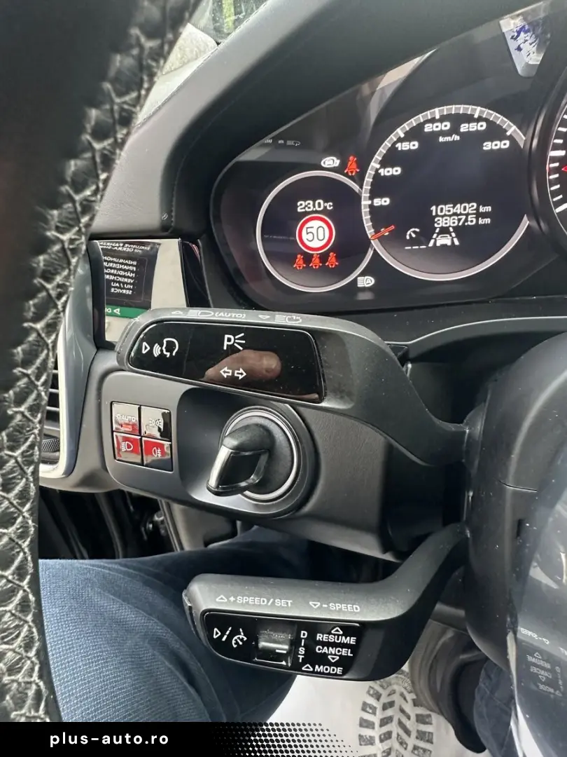 PORSCHE Cayenne GTS 4.0 Turbo V8 HUD PANO STDHZ ACC BOSE