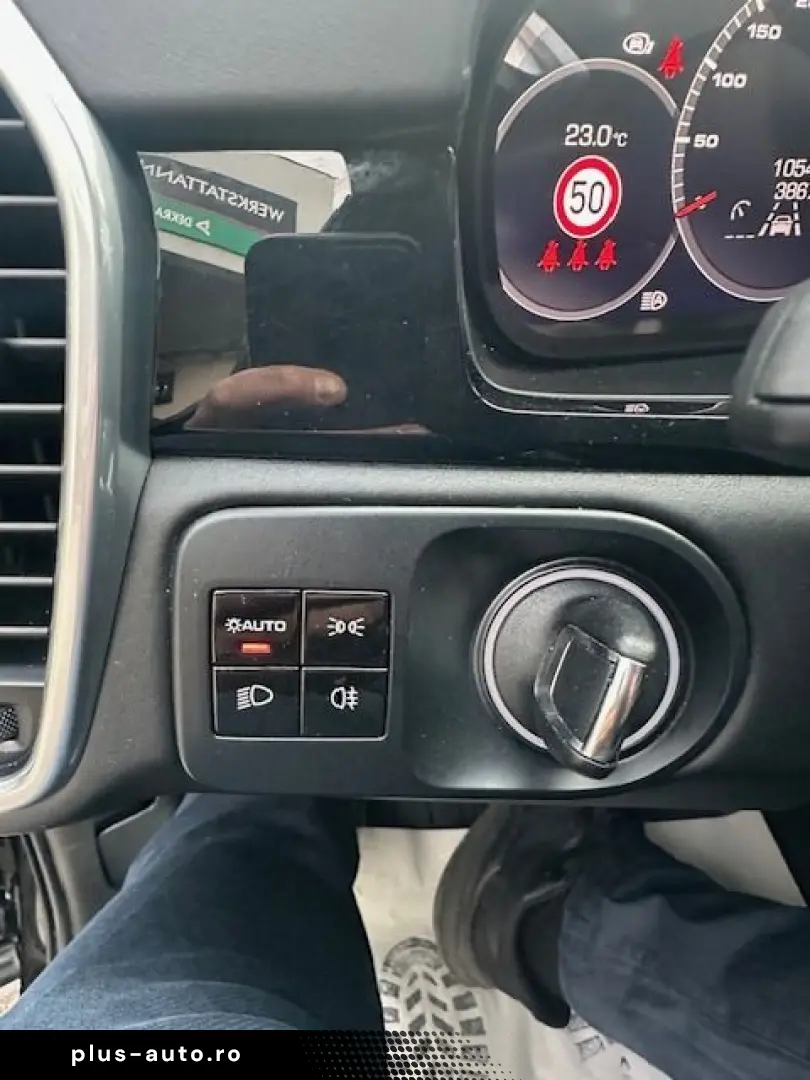 PORSCHE Cayenne GTS 4.0 Turbo V8 HUD PANO STDHZ ACC BOSE