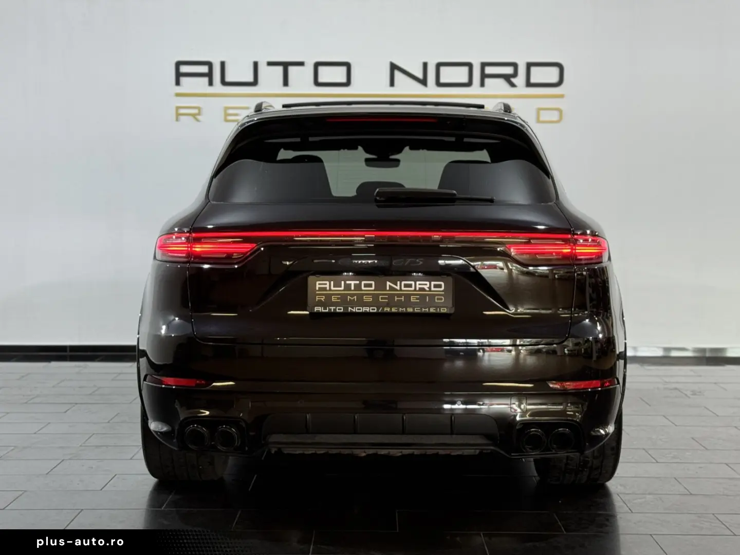 PORSCHE Cayenne GTS  Pano Kamera Matrix Sport-Design 1.H