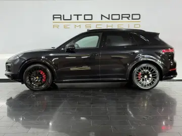 PORSCHE Cayenne GTS  Pano Kamera Matrix Sport-Design 1.H